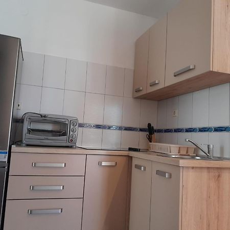 Sreca Apartment Near Beach With Bbq Bibinje Exteriér fotografie