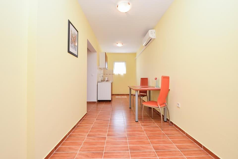 Sreca Apartment Near Beach With Bbq Bibinje Exteriér fotografie