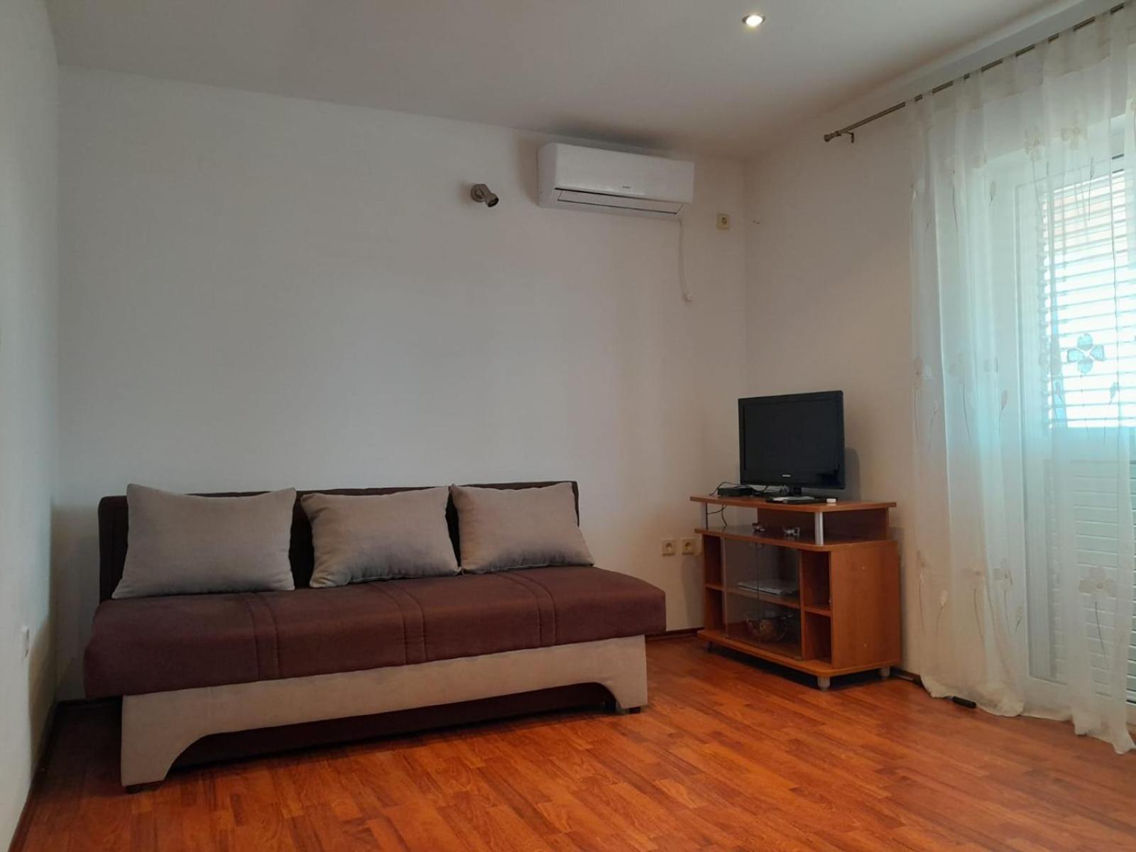Sreca Apartment Near Beach With Bbq Bibinje Pokoj fotografie